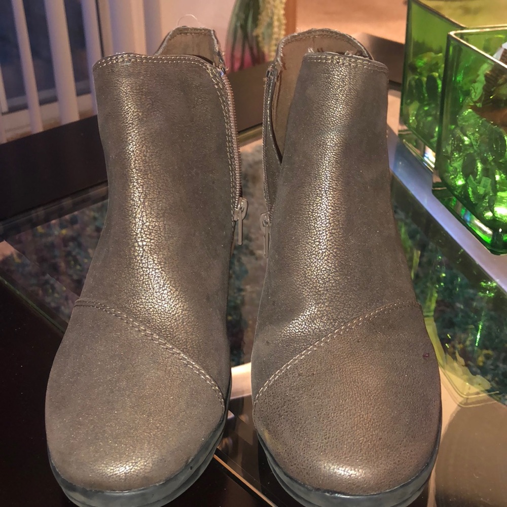 CLOUDSTEPPERS by Clarks Wedge Ankle Boots